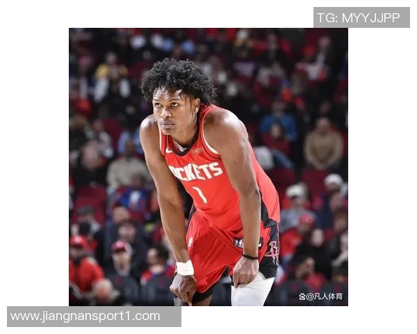 乌度卡谈篮板优势与失误问题努力争取更多球权提升比赛表现