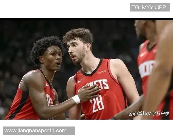 申京最后一攻被质疑KD三分全中却传球给未出手的阿门引发争议