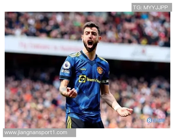 罗马诺罕见长文力挺马奎尔鼓励他勇敢追梦不惧世人指责