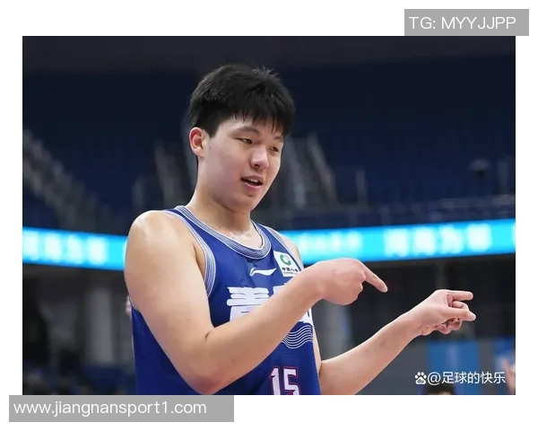 拓记：杨瀚森客场表现出色或将留队主场归来或重返发展联盟