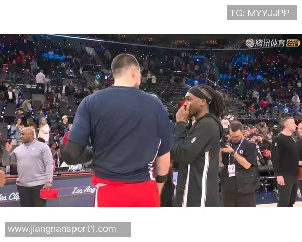 杰明为哈登落地出手相助科林斯误解引发激烈冲突与推搡